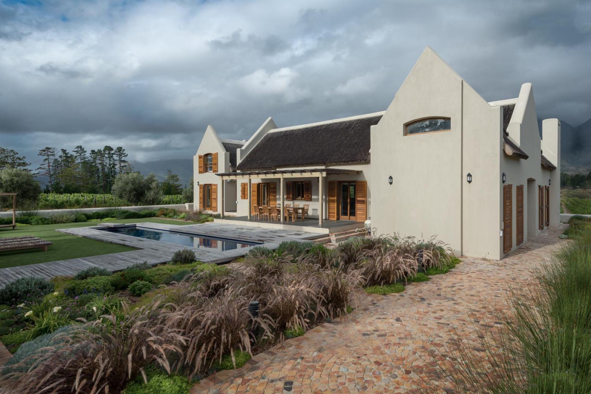Lalapanzi Lodge Somerset West Exterior foto